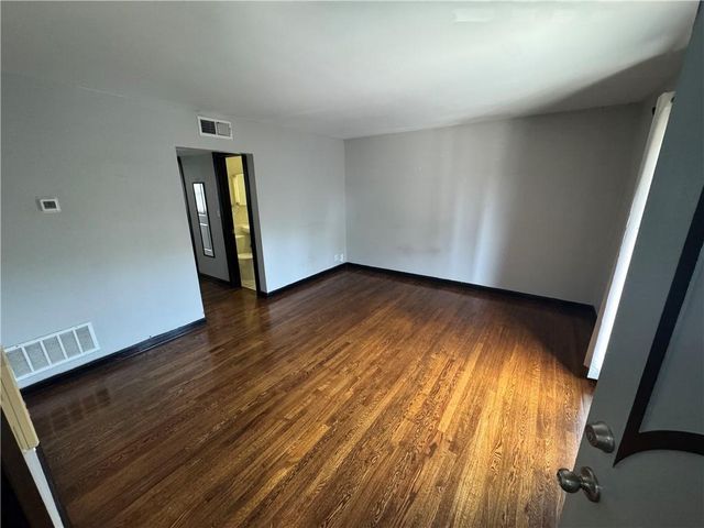 4540 Broadway Boulevard 3N, Kansas City, MO 64111