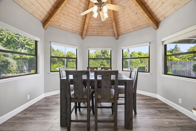 5512 W Prospect Avenue, Visalia, CA 93291