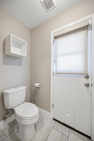 5512 W Prospect Avenue, Visalia, CA 93291