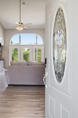 5512 W Prospect Avenue, Visalia, CA 93291