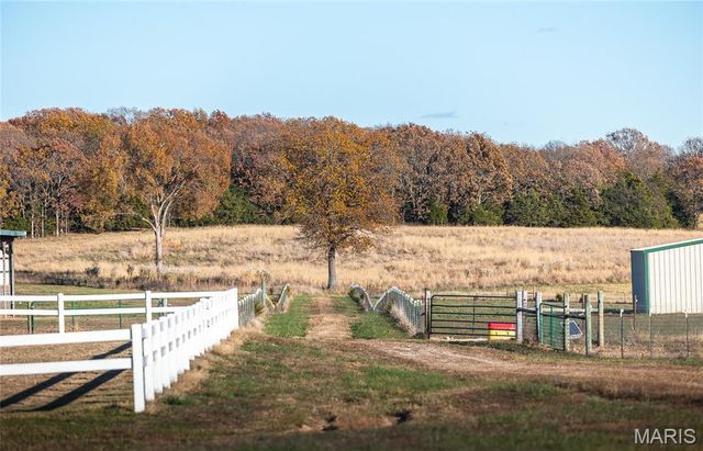 17265 County Road 8280, Rolla, MO 65401