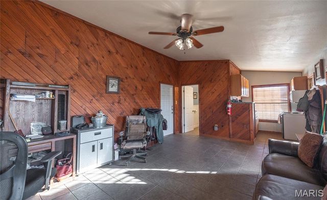 17265 County Road 8280, Rolla, MO 65401