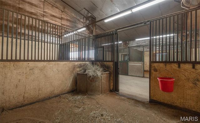 17265 County Road 8280, Rolla, MO 65401