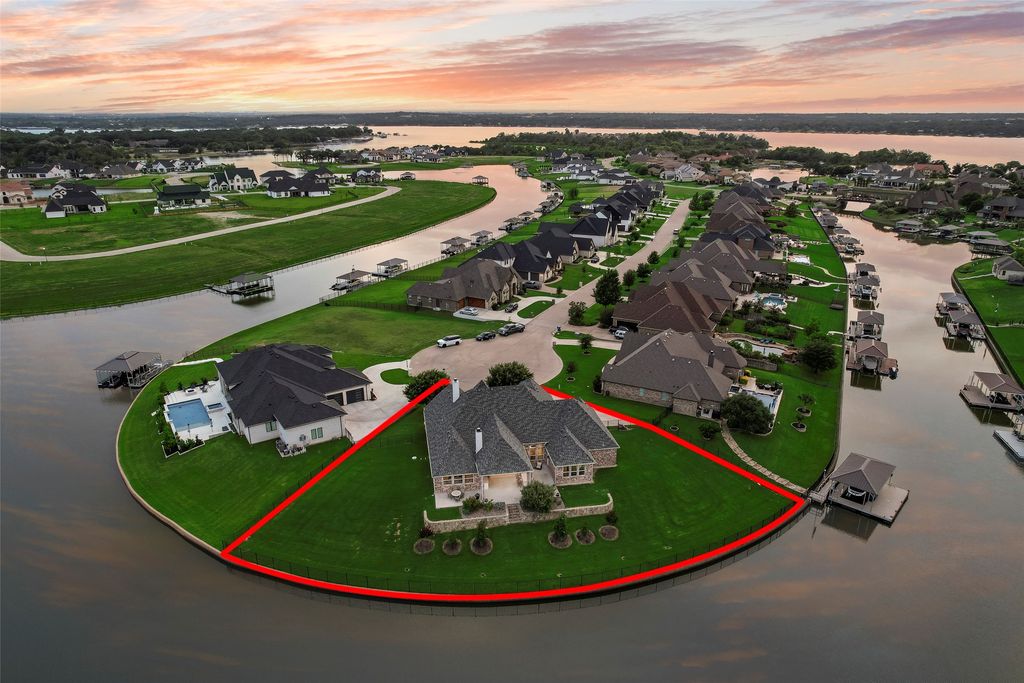 5900 Thurmond Sail Court, Fort Worth, TX 76179