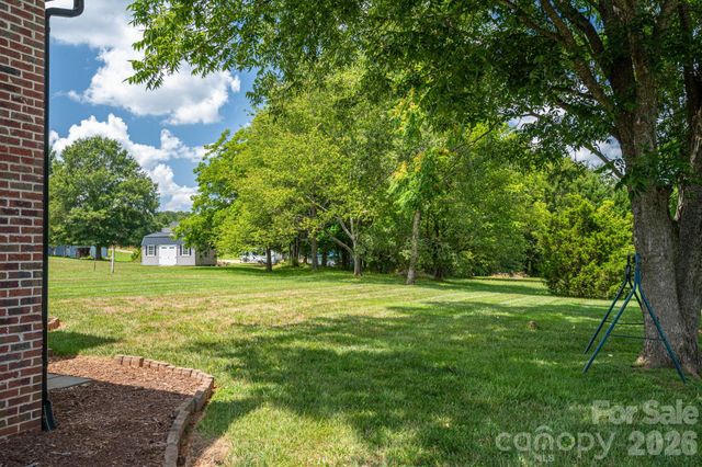 1855 Jetton Drive, Vale, NC 28168