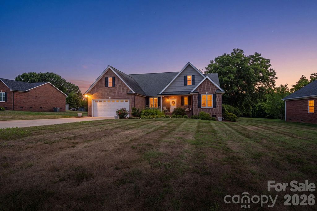 1855 Jetton Drive, Vale, NC 28168