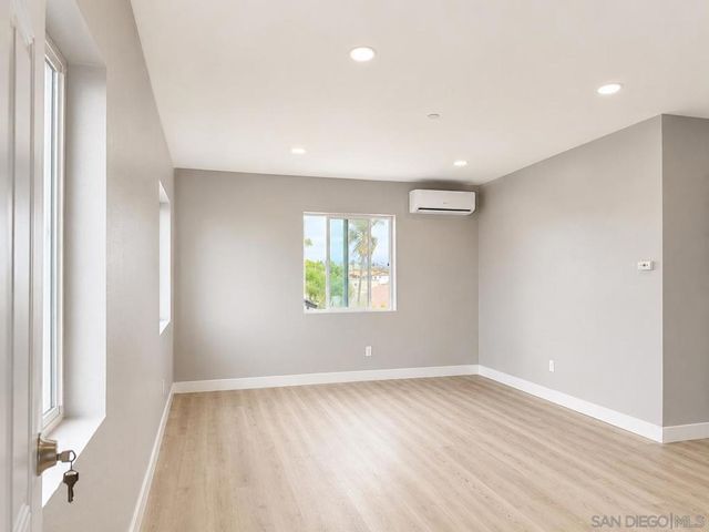 3858 41ST STREET, San Diego, CA 92105