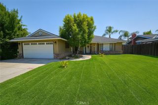 5894 E Madison Avenue, Fresno, CA 93727