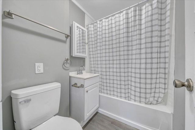 935 Myrtle RD, Martinsville, VA 24112