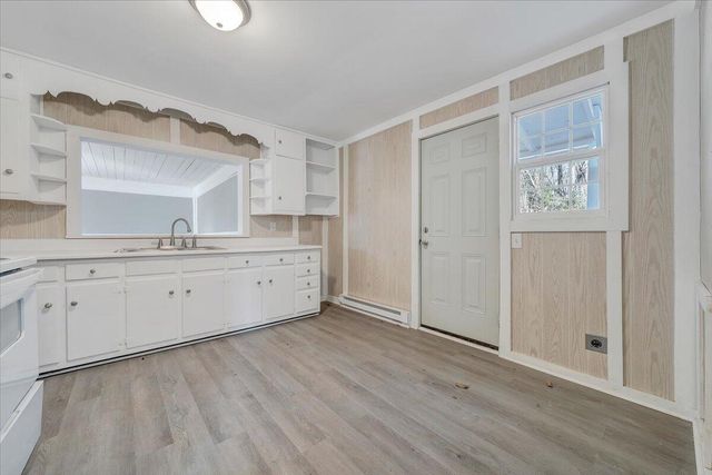 935 Myrtle RD, Martinsville, VA 24112