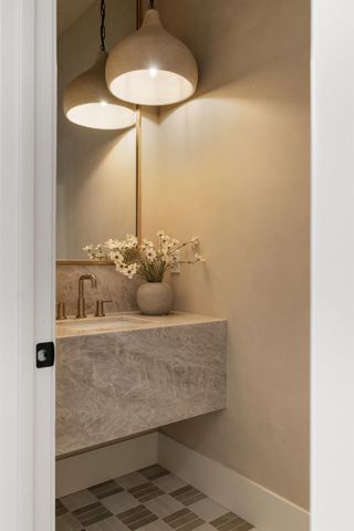 5073 Midas Ave, Rocklin, CA 95677