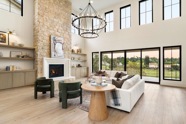 5073 Midas Ave, Rocklin, CA 95677