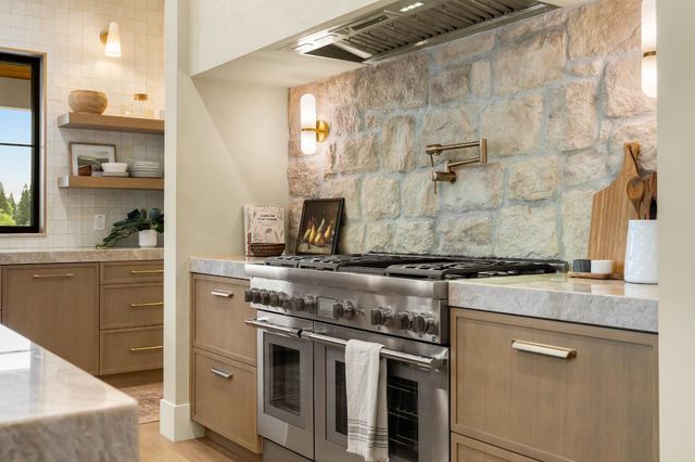 5073 Midas Ave, Rocklin, CA 95677