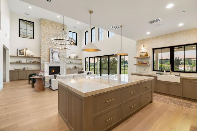 5073 Midas Ave, Rocklin, CA 95677