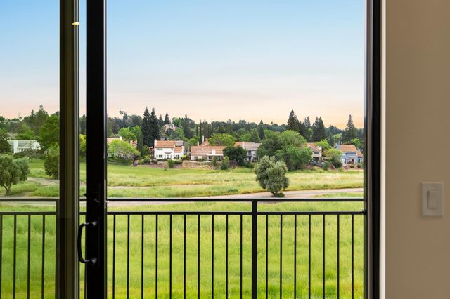 5073 Midas Ave, Rocklin, CA 95677