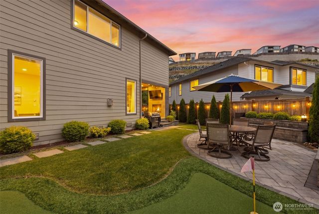 2707 162nd Avenue Ct E, Lake Tapps, WA 98391