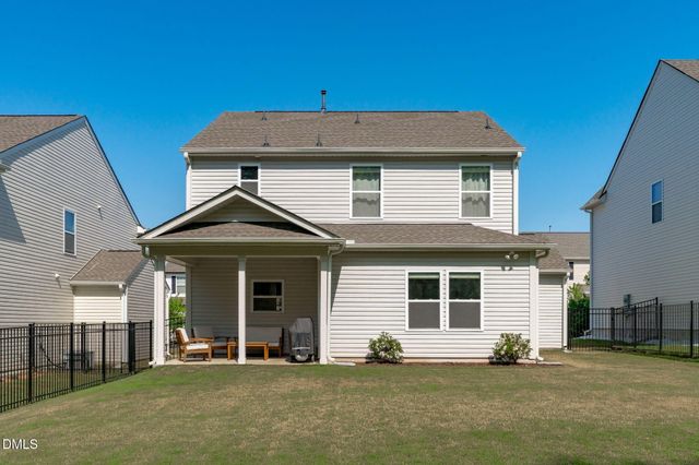 56 Curling Creek Drive, Clayton, NC 27527