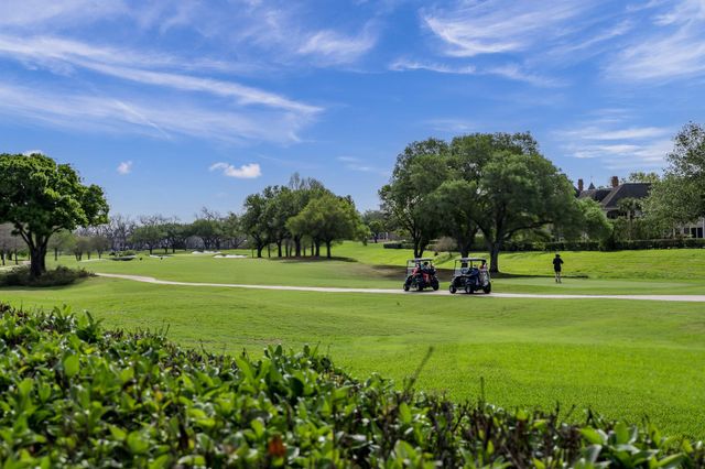 45 Queen Mary Court, Sugar Land, TX 77479