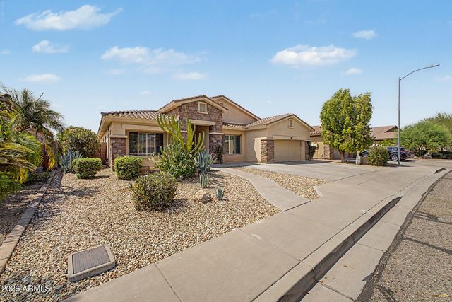 2335 W MAYA Way, Phoenix, AZ 85085