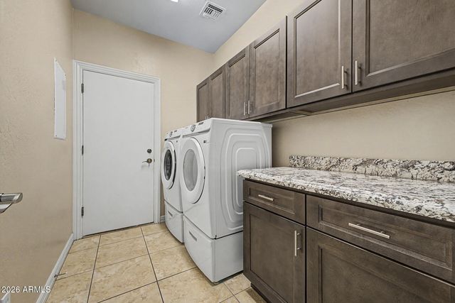 2335 W MAYA Way, Phoenix, AZ 85085