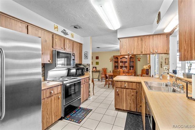 59 W Sugarmaple Lane, Beverly Hills, FL 34465