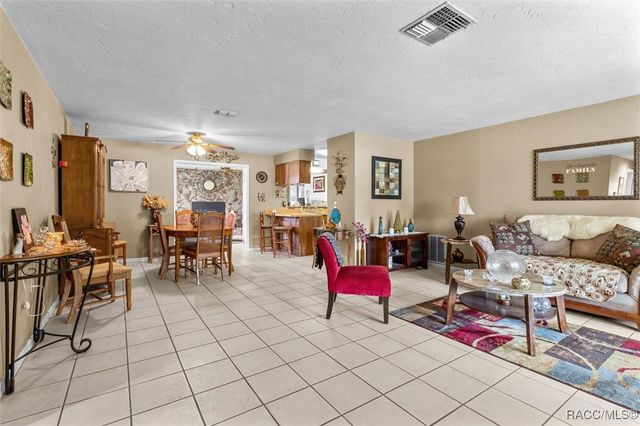 59 W Sugarmaple Lane, Beverly Hills, FL 34465