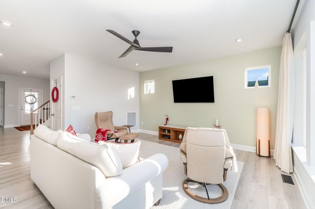 17 Plenty Court, Pittsboro, NC 27312