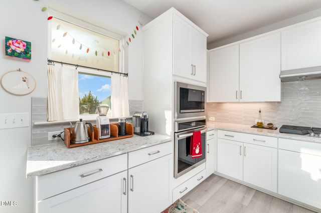 17 Plenty Court, Pittsboro, NC 27312