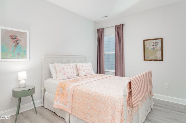 17 Plenty Court, Pittsboro, NC 27312