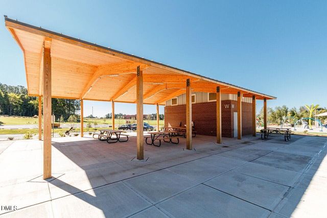 17 Plenty Court, Pittsboro, NC 27312