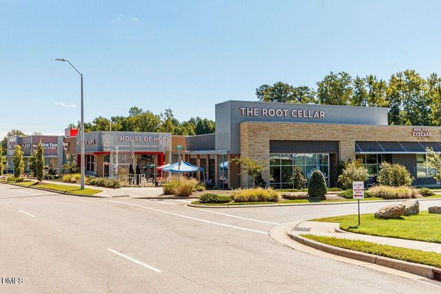 17 Plenty Court, Pittsboro, NC 27312