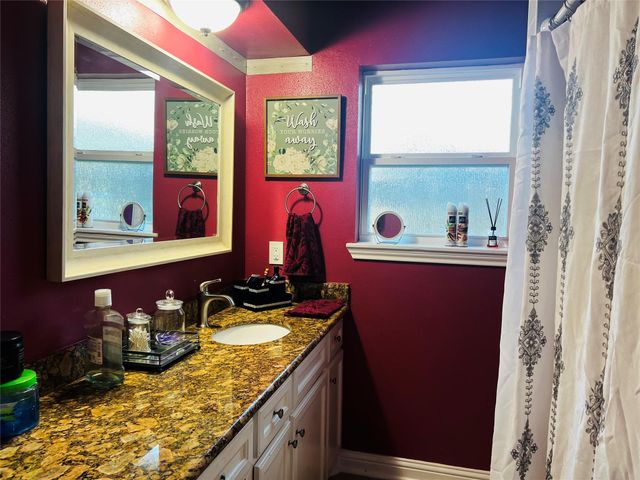 522 Wild Wind Lane, Houston, TX 77013