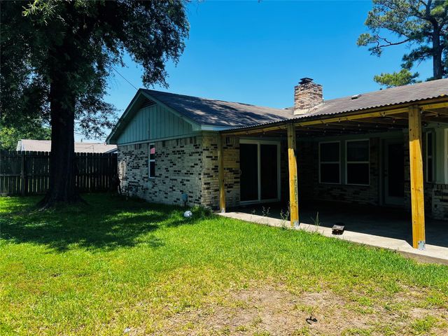 522 Wild Wind Lane, Houston, TX 77013