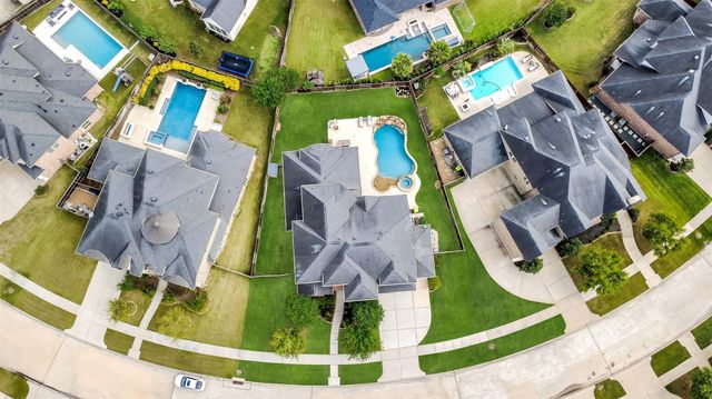 28303 Island Manor Lane, Fulshear, TX 77441