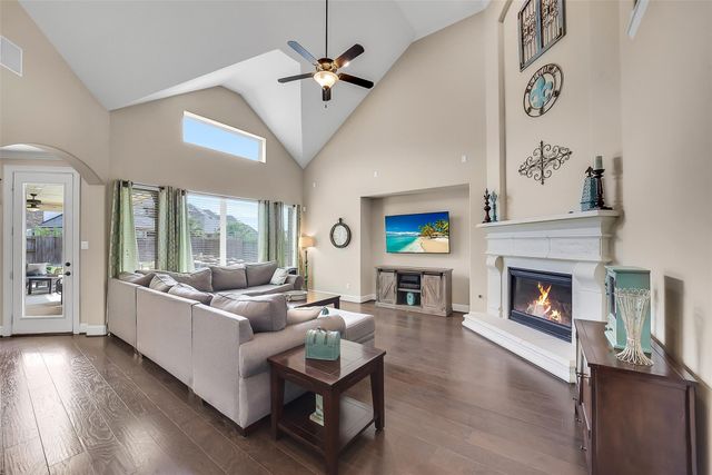 28303 Island Manor Lane, Fulshear, TX 77441