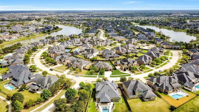 28303 Island Manor Lane, Fulshear, TX 77441