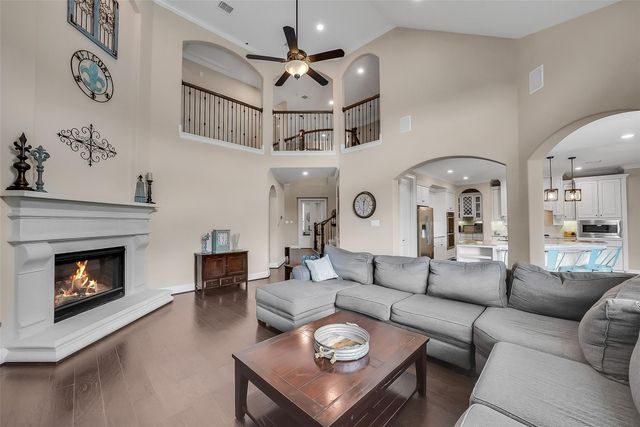 28303 Island Manor Lane, Fulshear, TX 77441