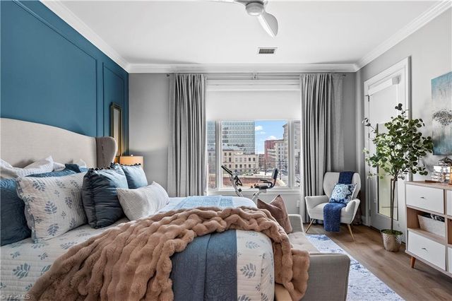 1 Park Vista Lane 320, Winston-salem, NC 27101