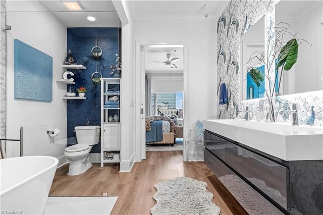 1 Park Vista Lane 320, Winston-salem, NC 27101