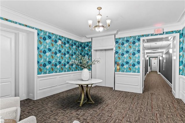 1 Park Vista Lane 320, Winston-salem, NC 27101