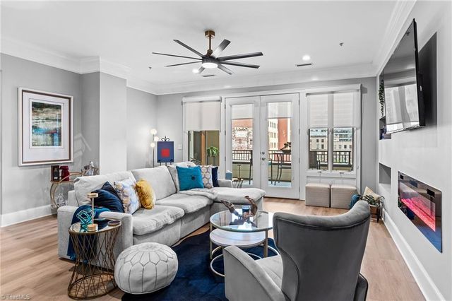 1 Park Vista Lane 320, Winston-salem, NC 27101