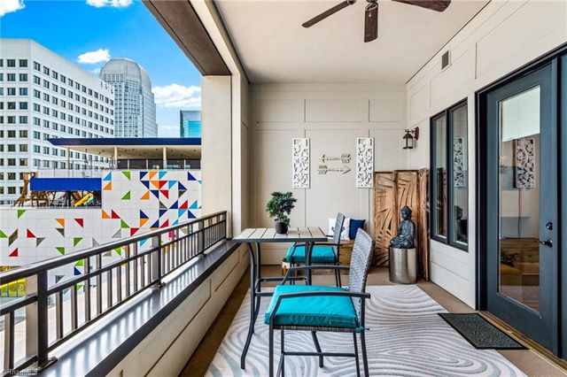 1 Park Vista Lane 320, Winston-salem, NC 27101