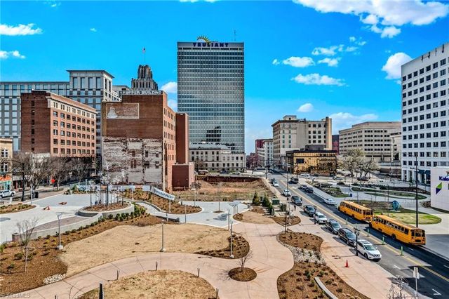 1 Park Vista Lane 320, Winston-salem, NC 27101