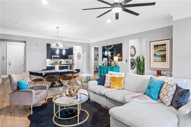 1 Park Vista Lane 320, Winston-salem, NC 27101