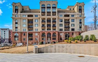 1 Park Vista Lane 320, Winston-salem, NC 27101