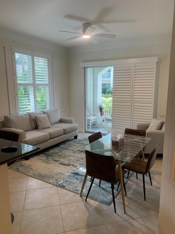 806 E Windward Way 111, Lantana, FL 33462