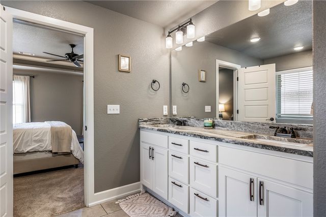 1451 Abbey Lane, Centerton, AR 72719