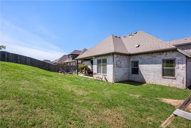 1451 Abbey Lane, Centerton, AR 72719