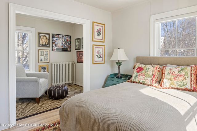 28 Hudson Street, Kinderhook, NY 12106