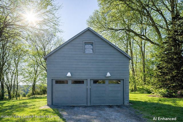 28 Hudson Street, Kinderhook, NY 12106